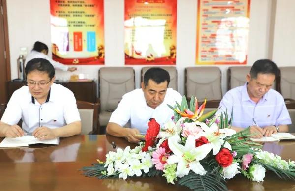 長田實(shí)業(yè)黨支部召開入黨積極分子確定為發(fā)展對(duì)象會(huì)議